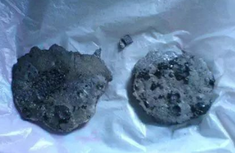黃金提煉專用炭，黃金這樣提煉出來的，椰殼炭起了大作用(圖3)